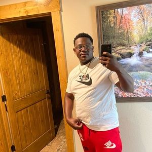 Meet your Posher, Stephon